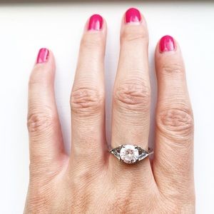 Vintage silver & solitaire diamond geometric ring